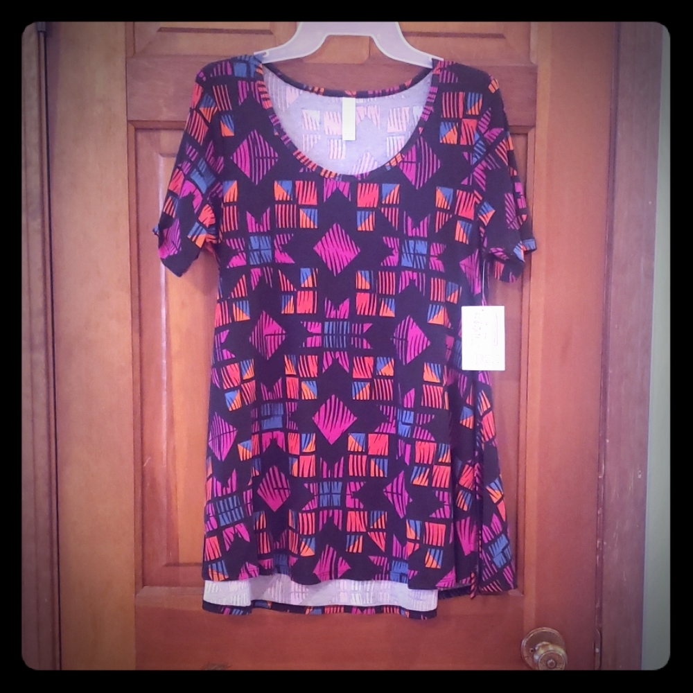 LuLaRoe Perfect T